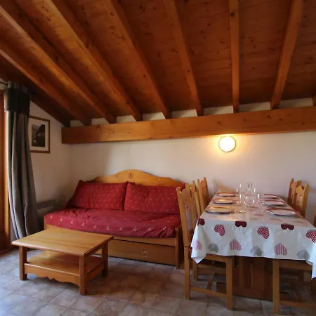 Apartment 6 Pers Au Centre De Lanslevillard, Proche Pistes - Les Essarts - Fr-1-508-72